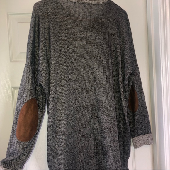 **donating 4/19. Boutique women’s dress or tunic;grey with suede elbow pads. - Picture 3 of 12